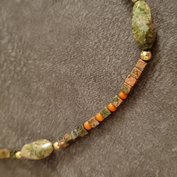 Handmade Unakite Beaded Necklace Hoop Earrings Set - Picture 3 of 10